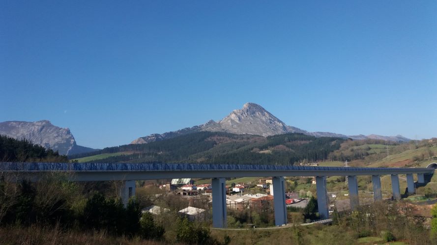 2017-03-19 LAV Vitoria-Bilbao-San Sebastián Viaducto Durango