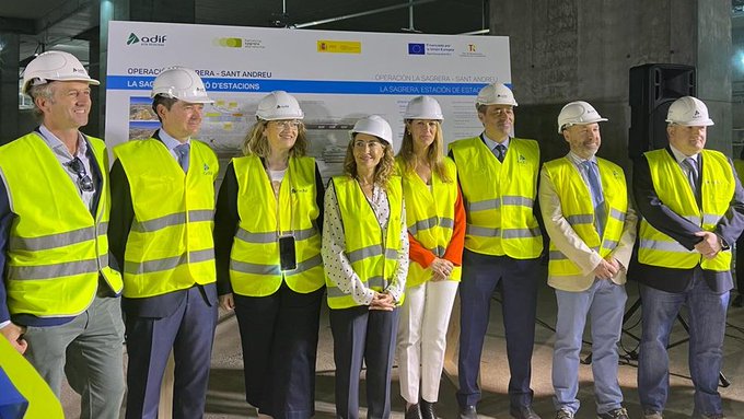 Visita de la ministra de Transportes, Movilidad y Agenda Urbana, Raquel Sánchez, acompañada de la presidenta de Adif y Adif Alta Velocidad (AV), María Luisa Domínguez.